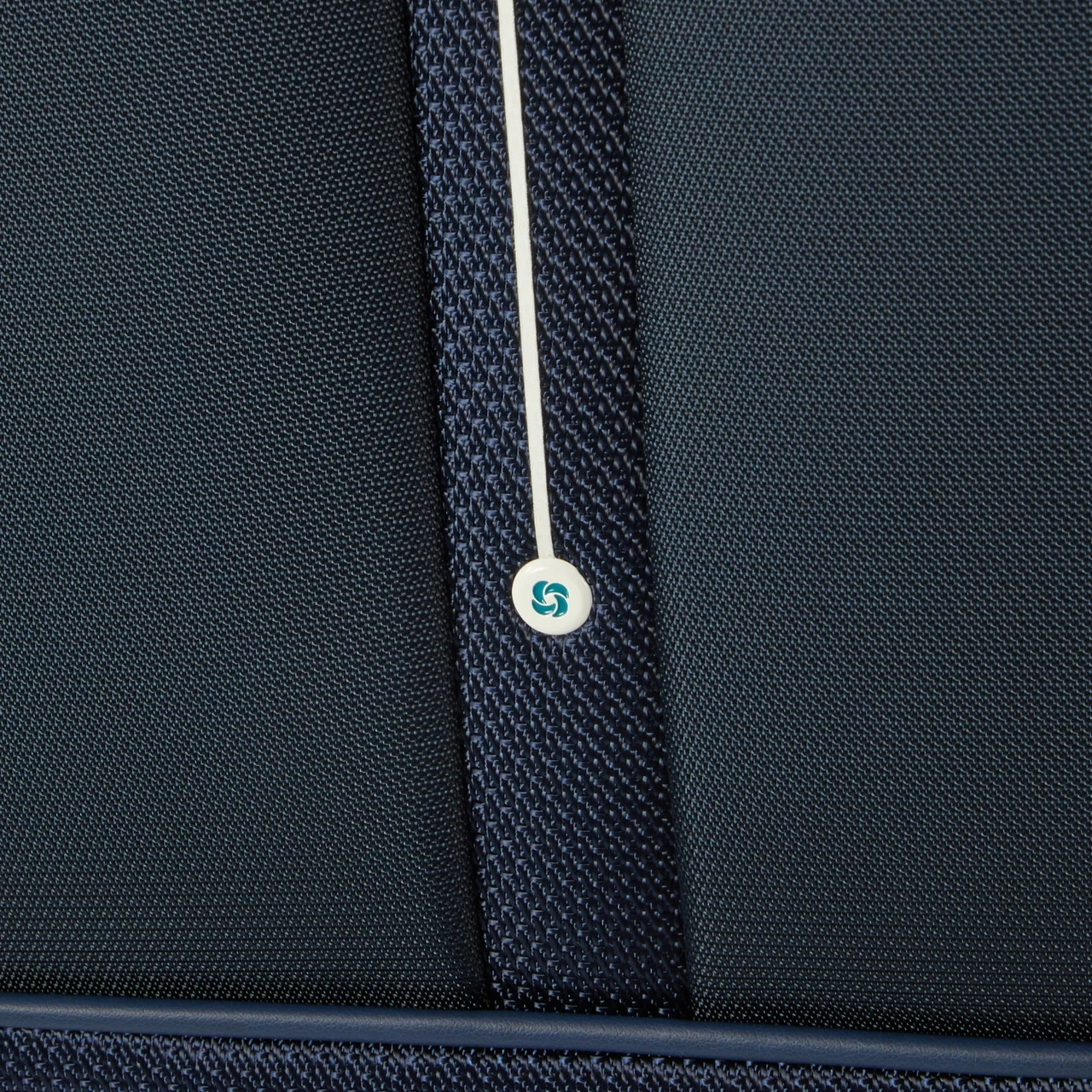 Samsonite Popsoda 4 Wheel Exp Medium Suitcase - 66cm 20 Samsonite Popsoda 4 Wheel Exp Medium Suitcase - 66cm - Image 20