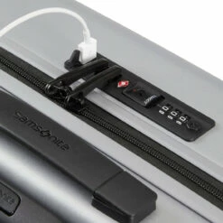 Samsonite Quadrix 4 Wheel Cabin Suitcase - 55cm -UK Suitcase Sales 2024 138274 1776 QUADRIX SPINNER 5520 TECH CONNECTION 20140.1692269207