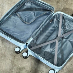 Rock Novo 4 Wheel Exp Extra-Large Suitcase - 89cm -UK Suitcase Sales 2024 1661246972.1280.1280 24709.1661247690