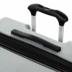 Travelpro Maxlite Air Expandable Medium Suitcase - 70cm -UK Suitcase Sales 2024 401229542 handle 36670.1674664503