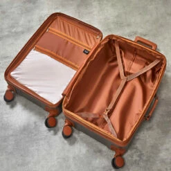 Rock Carnaby 4 Wheel Exp Cabin Suitcase - 56cm -UK Suitcase Sales 2024 Rock Carnaby TR 0219 PLA Interior 65180.1660573766