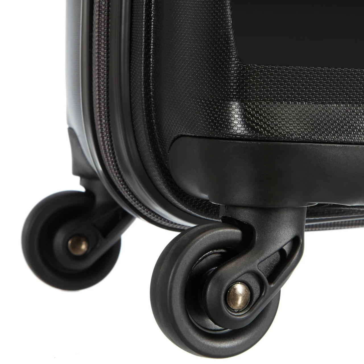 American Tourister Bon Air 4 Wheel Large Suitcase - 75cm 9 American Tourister Bon Air 4 Wheel Large Suitcase - 75cm - Image 9