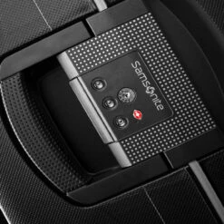 Samsonite S'Cure DLX 4 Wheel Extra-Large Suitcase - 81cm -UK Suitcase Sales 2024 Samsonite SCureDLX 1374 Side Handle 92405.1669112866