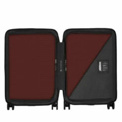 Victorinox Airox Medium Suitcase - 69cm -UK Suitcase Sales 2024 TGE 612498 S PR 46000.1675109051