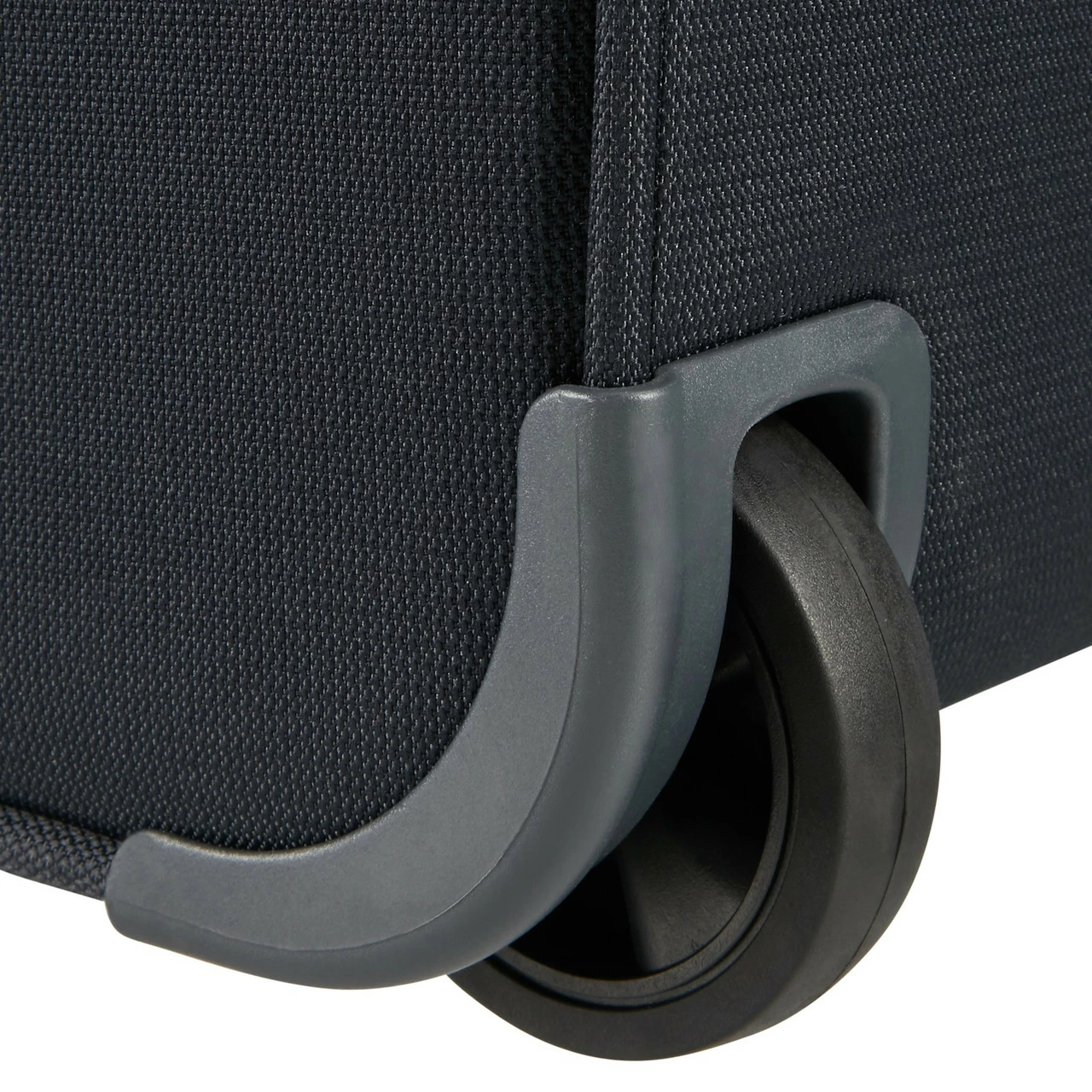 Samsonite Base Boost 2 Wheel Upright Cabin Suitcase - 55cm 11 Samsonite Base Boost 2 Wheel Upright Cabin Suitcase - 55cm - Image 11