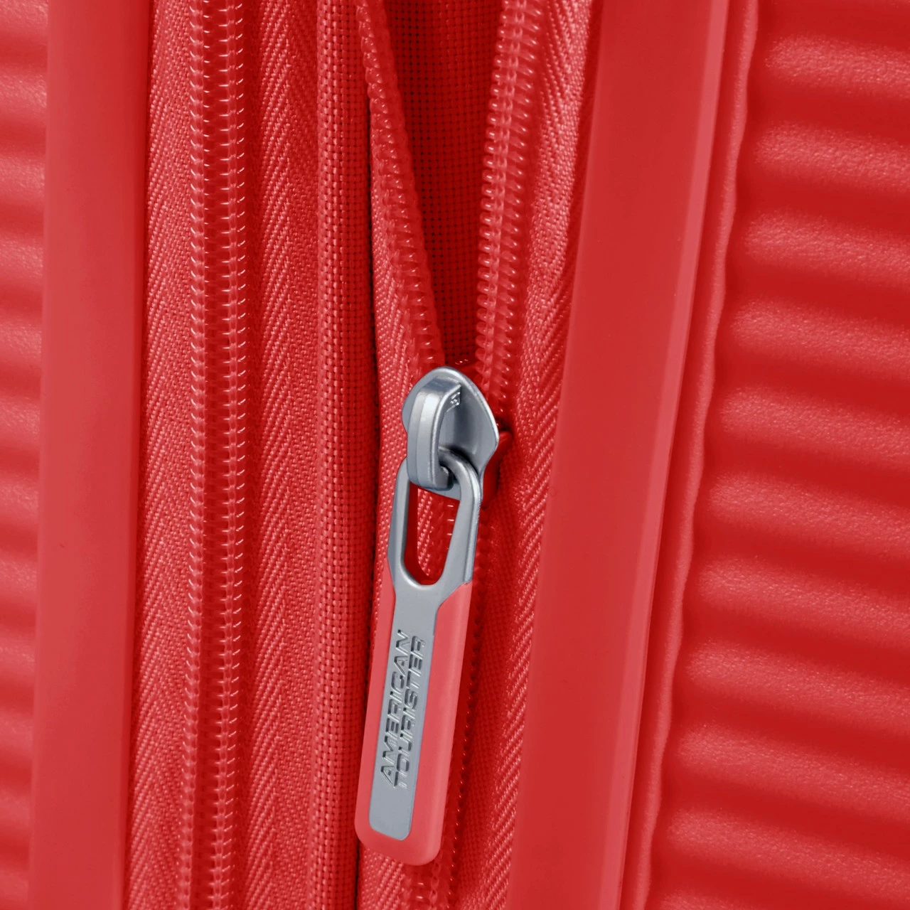 American Tourister Soundbox 4 Wheel Expandable Suitcase - 67cm 20 American Tourister Soundbox 4 Wheel Expandable Suitcase - 67cm - Image 20